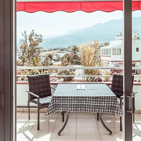 Апартаменты In Puerto De La Cruz With 1 Bedrooms, Wifi And Heated Swimming Pool Пуэрто-де-ла-Крус